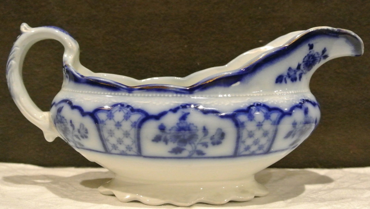Antique W.H. Grindley "Melbourne" Flow Blue Gravy Boat. Home Decor. Dining room
