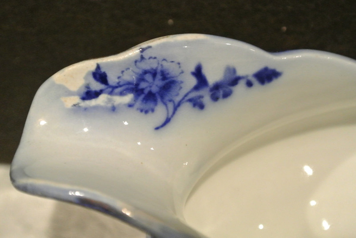 Antique W.H. Grindley "Melbourne" Flow Blue Gravy Boat. Home Decor. Dining room