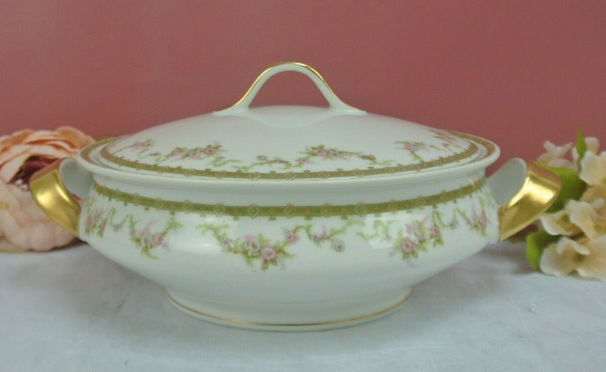 Vintage Theodore Haviland Limoges Gold Floral White Covered Vegatable Round Bowl