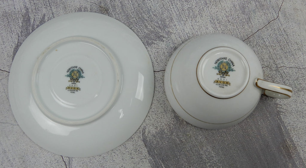Set of 4 NORITAKE China AVON 5531 Pattern Tea/Coffee Cups and Saucers