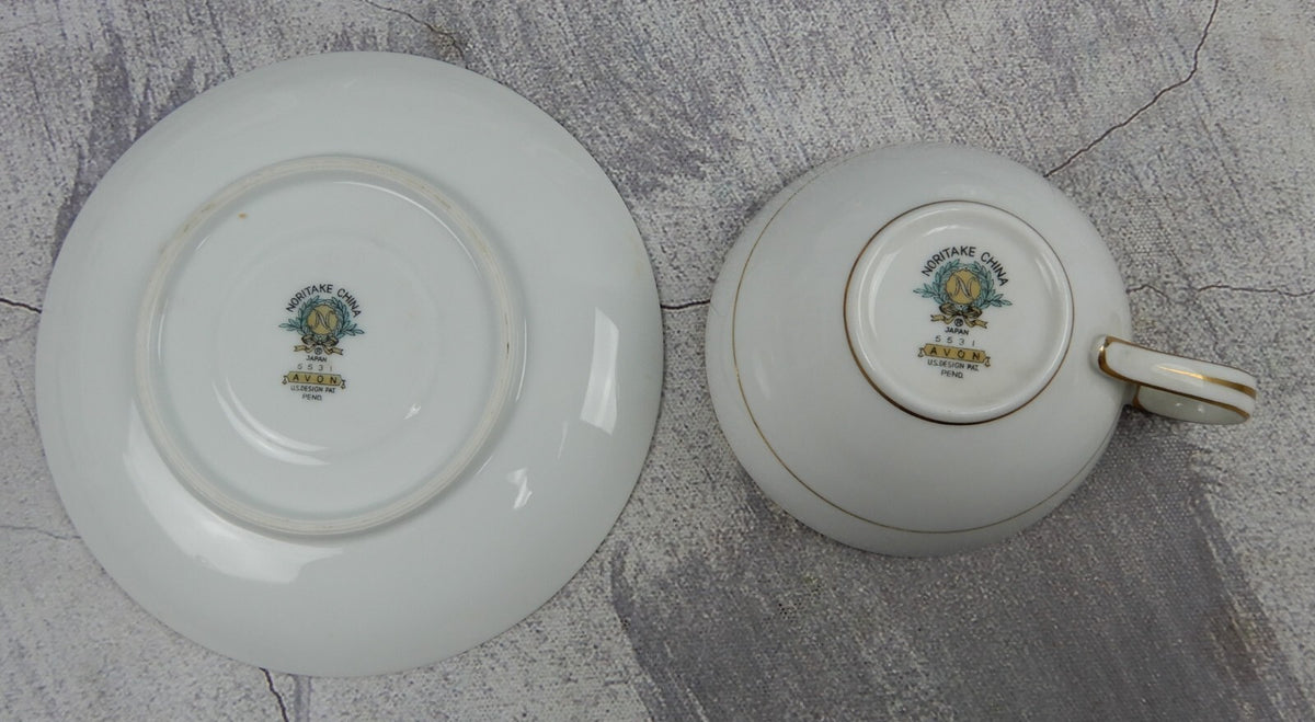 Set of 4 NORITAKE China AVON 5531 Pattern Tea/Coffee Cups and Saucers