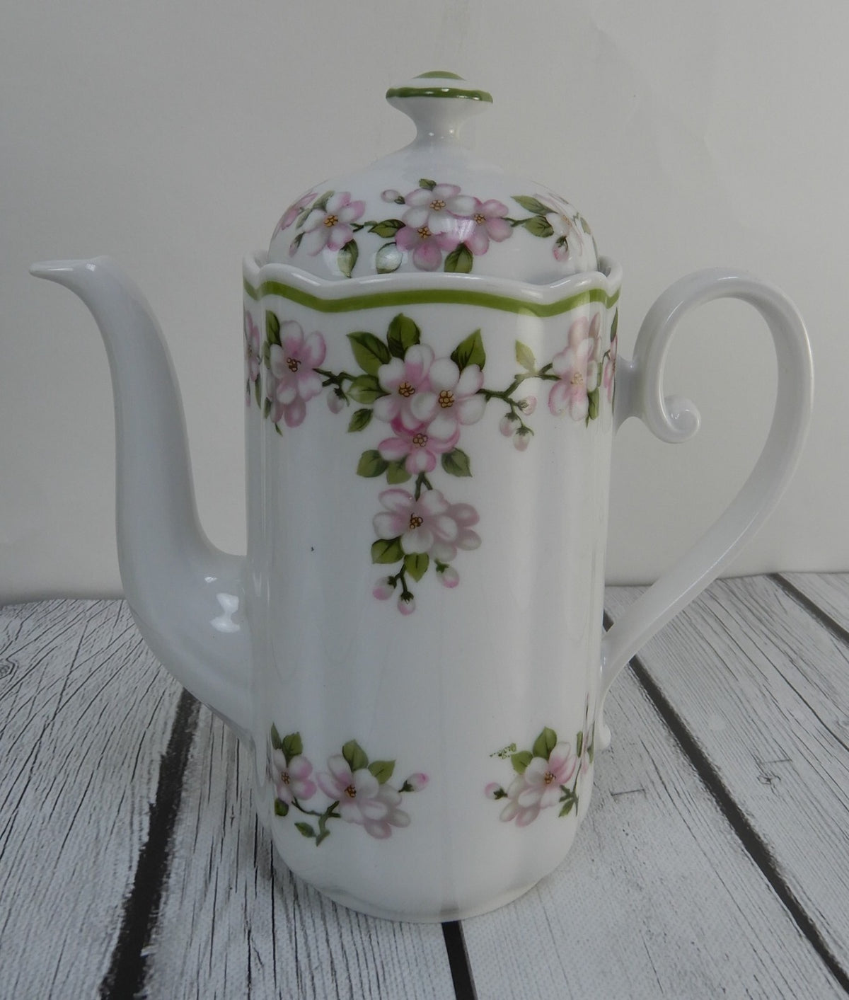 Vintage Seltmann Weiden Bavaria Gloria 26648 Coffee Pot