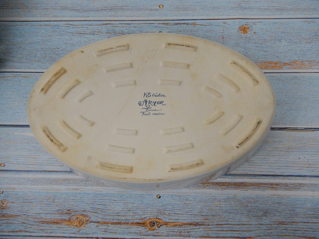 Vintage KG Armor France Fait Main Oval Serving Bowl Pilgrim Man