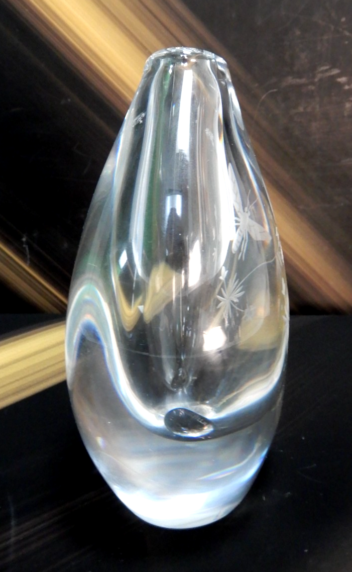 Honey Bee Etched Vase Orrefors Sven Palmqvist Crystal  4-3/4" Beekeeper