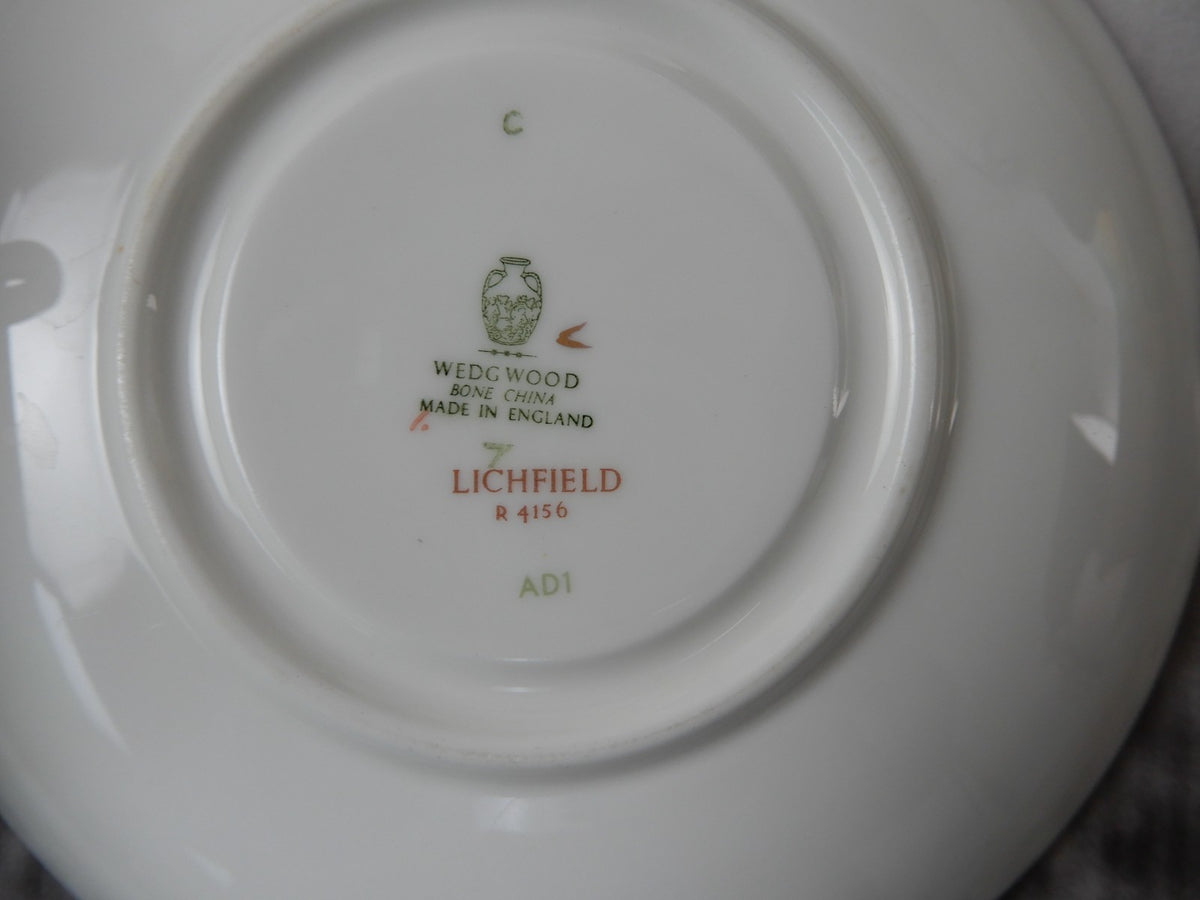 Set of 20 Pieces 4 Place Setting Porcelain Wedgwood Bone China LICHFIELD Pattern