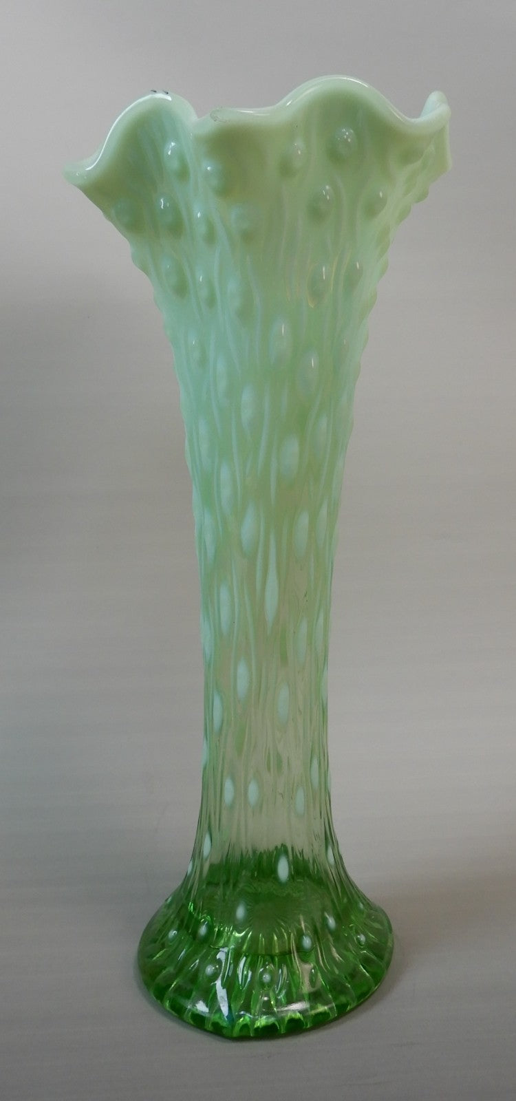 Antique Beautiful Northwood Swung Opalescent Green Glass Tree Trunk 11" Vase