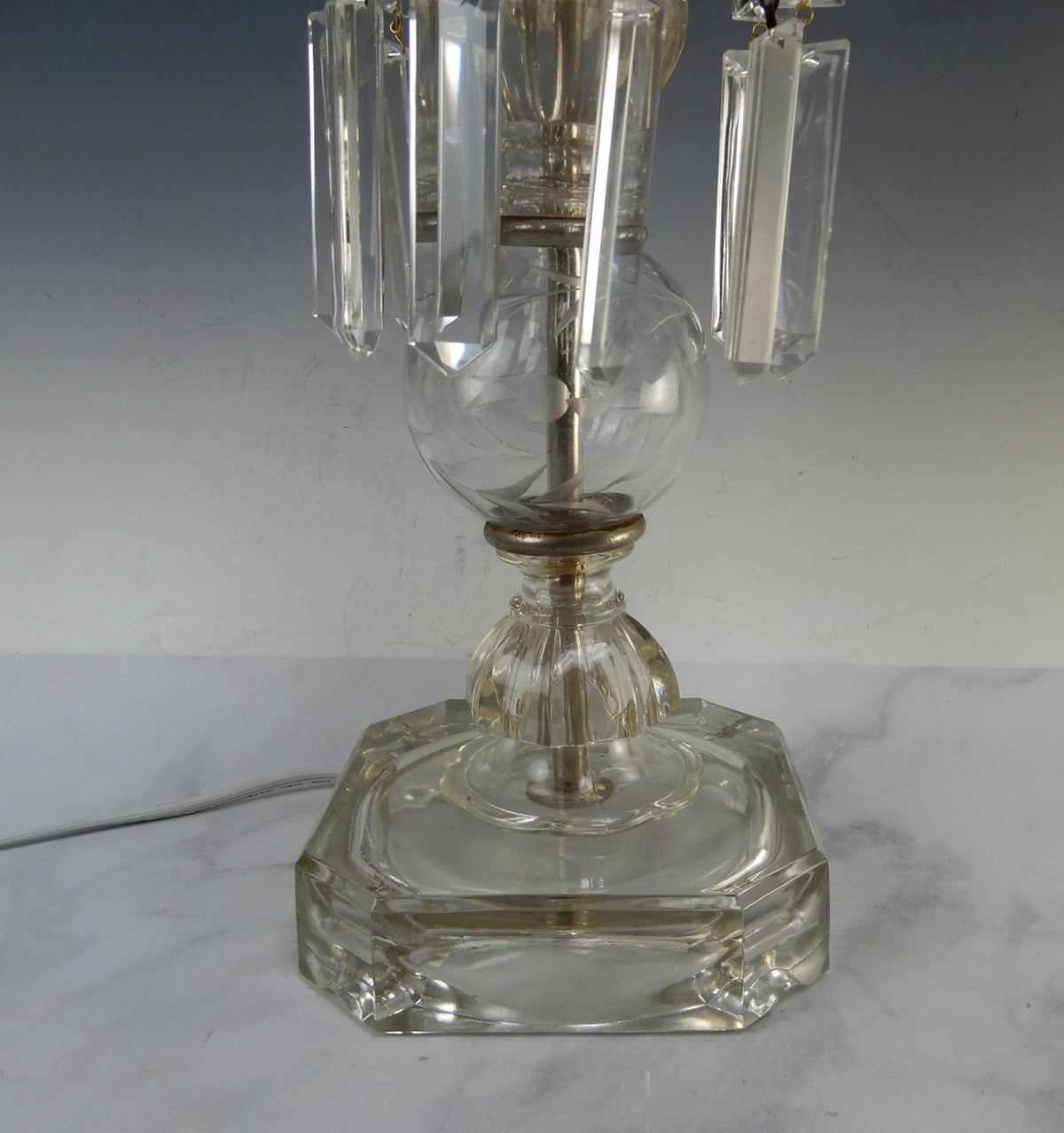 Vtg. Crystal 22-1/4" Tall Table Lamp W/Hanging Prisms and Flicker Flame  Bulb