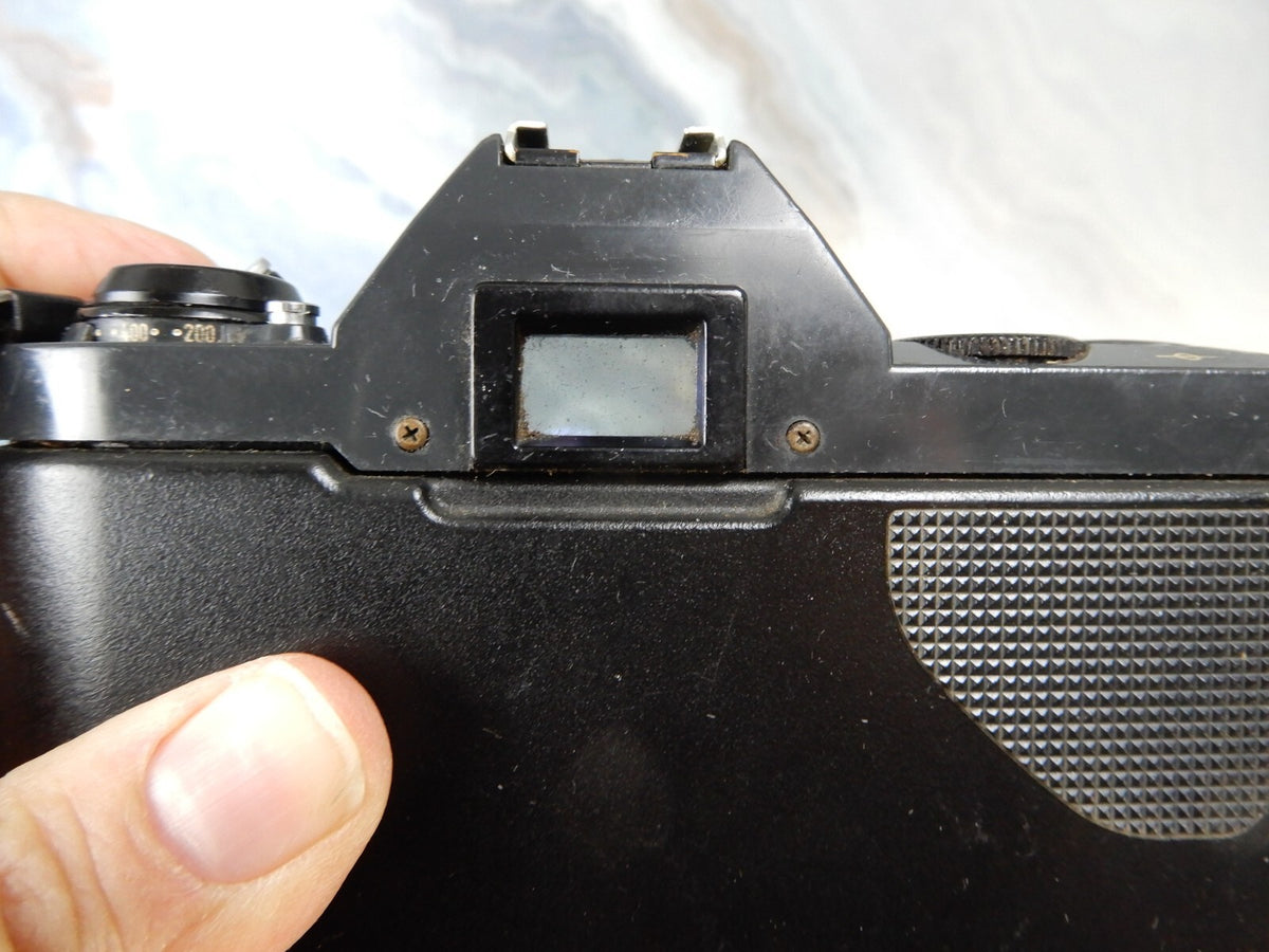Canon T50 35mm SLR Film Camera FOR PARTS OR REPAIR AS IS