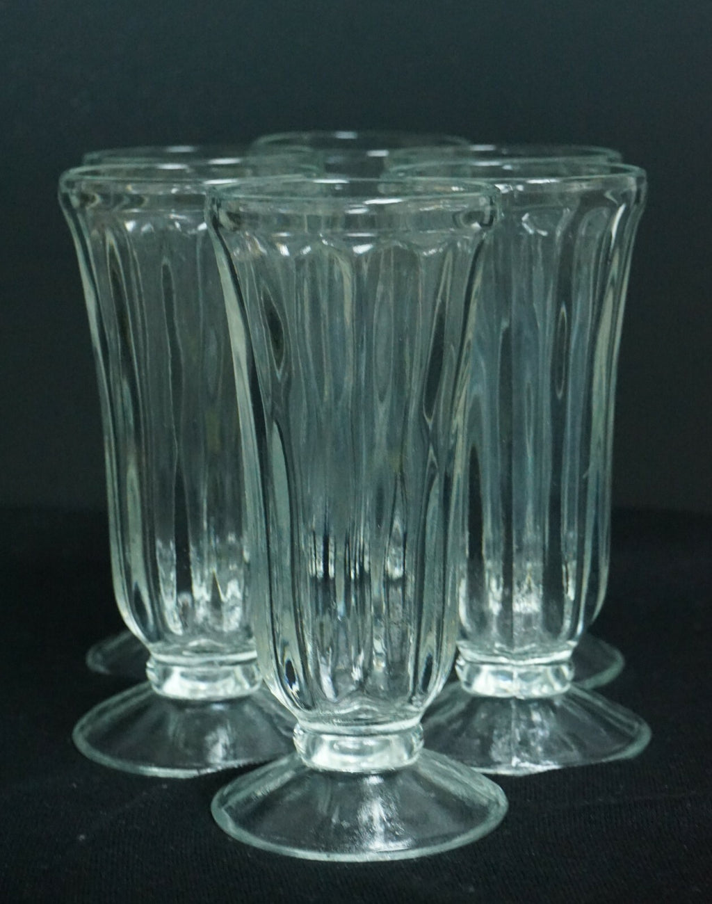 Set of  6 Glass Small Sundae Glasses Decorative Collection
