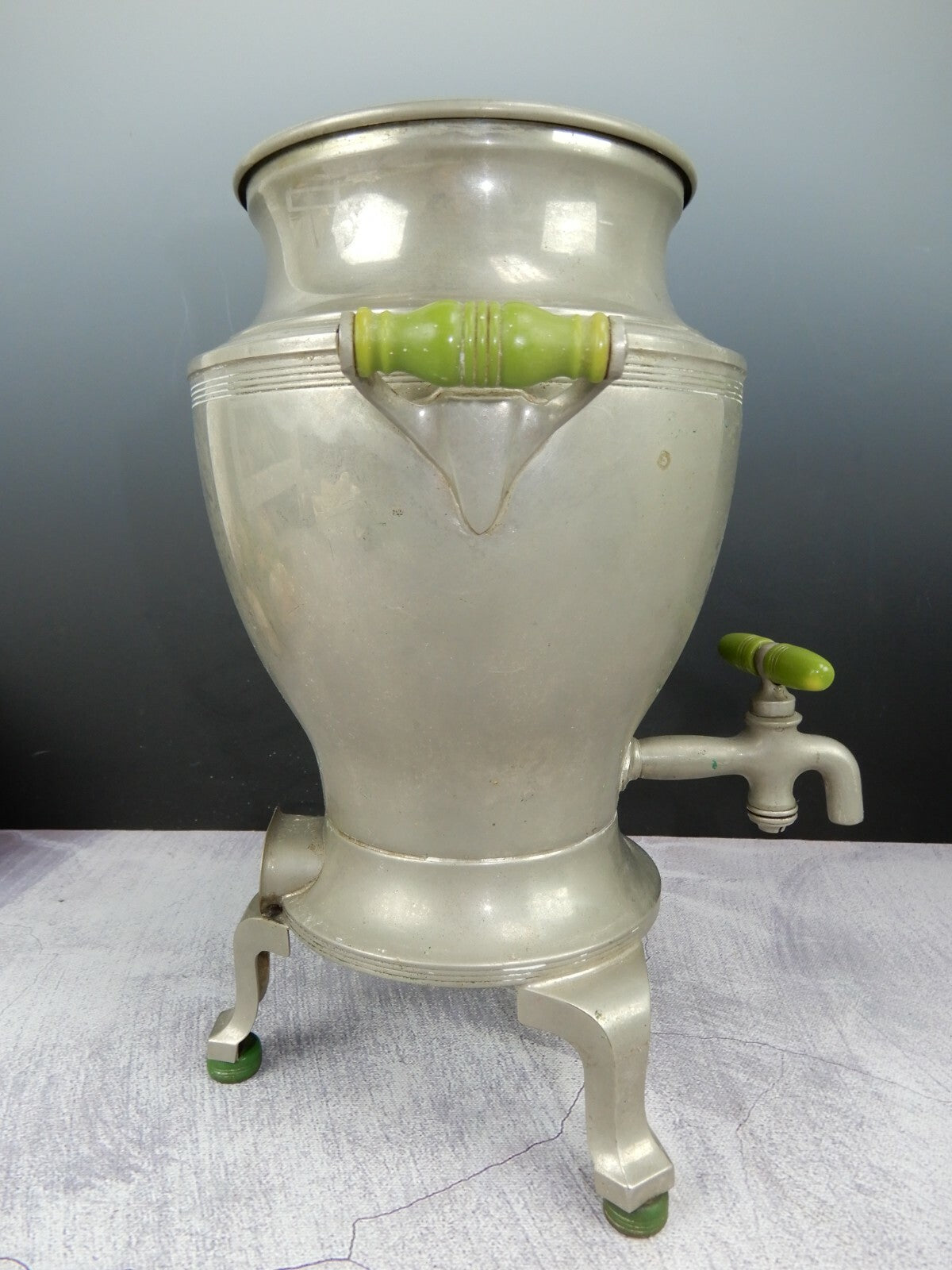 Universal Landers Frary & Clark 4 Piece Coffee Pot Set With Tray And Cream/Sugar