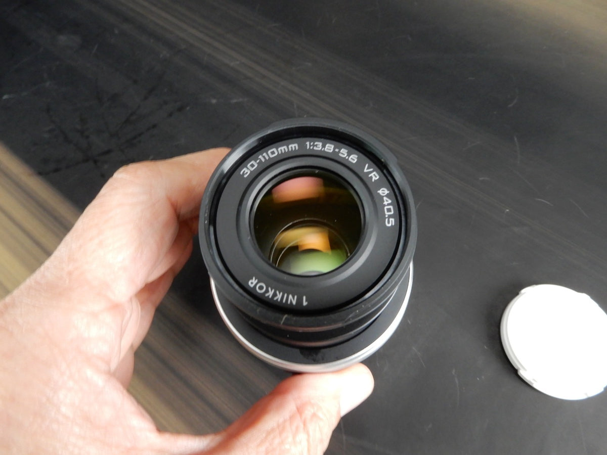 Nikon 1 NIKKOR 30-110mm f/3.8-5.6  ED IF  1m/3.3 ft Auto Lens White