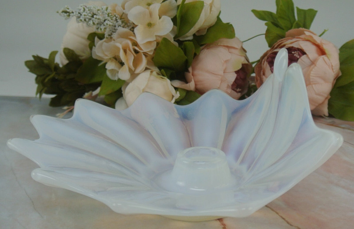 Fostoria Heirloom White Opalescent Art Glass Candle Holder