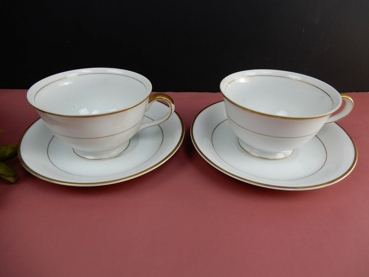Set Of 4 Shofu China Footed Cup And Saucer W/ Gold Trim