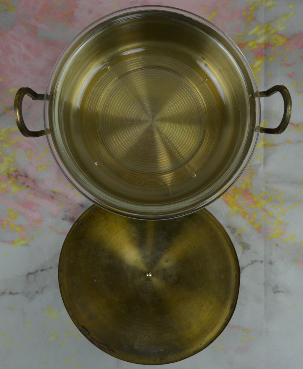 Vtge Brass Chafing Dish Buffet Three-legged Stand Warmer w/ PYREX  Insert