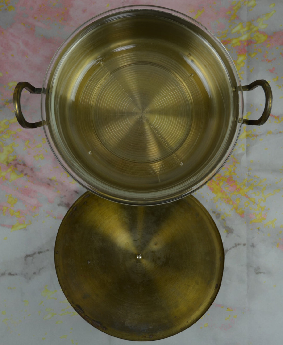 Vtge Brass Chafing Dish Buffet Three-legged Stand Warmer w/ PYREX  Insert