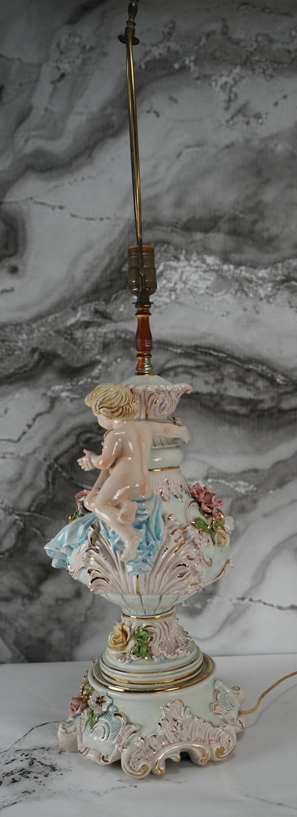 Vintage Porcelain Floral Capodimonte 3 way Light Italian Table Lamp w/Cherubs