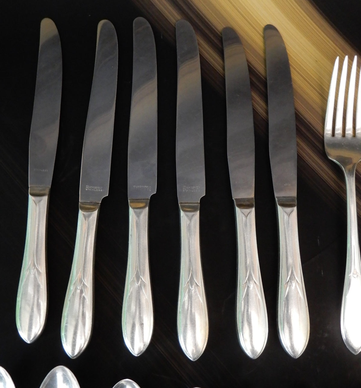 Set of 27 Pc. Rogers MFG Co 1938 Pickwick Pattern Silver Plate Flatware