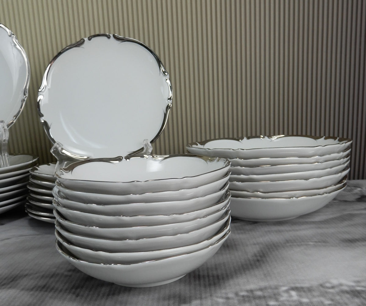56 Pc 8-Piece 7 Place Setting Harmony House "Starlight" Pattern Made in Japan
