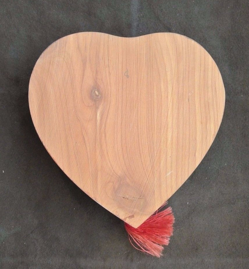 Vtg Wood Jewelry/trinket  Box Heart Shape with Courting Couple