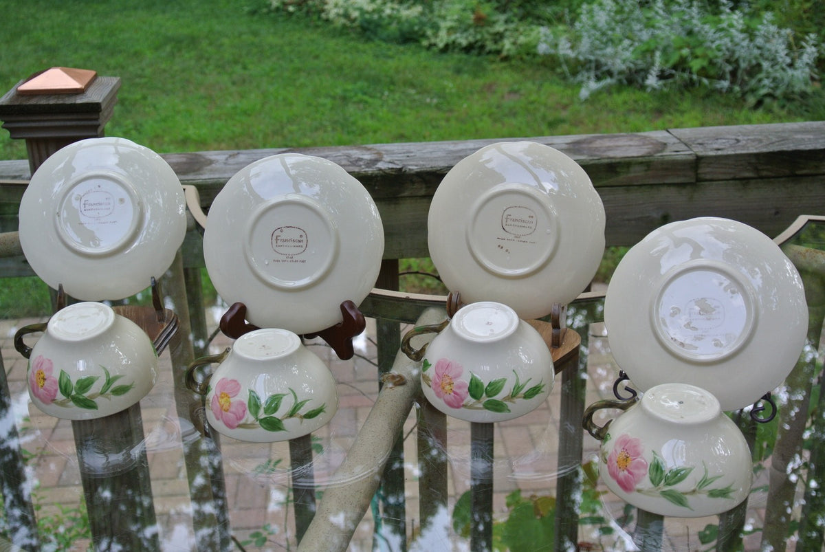 Vintage Franciscan Dessert Rose 4 cups 4 saucers With "TV Stamp " A2