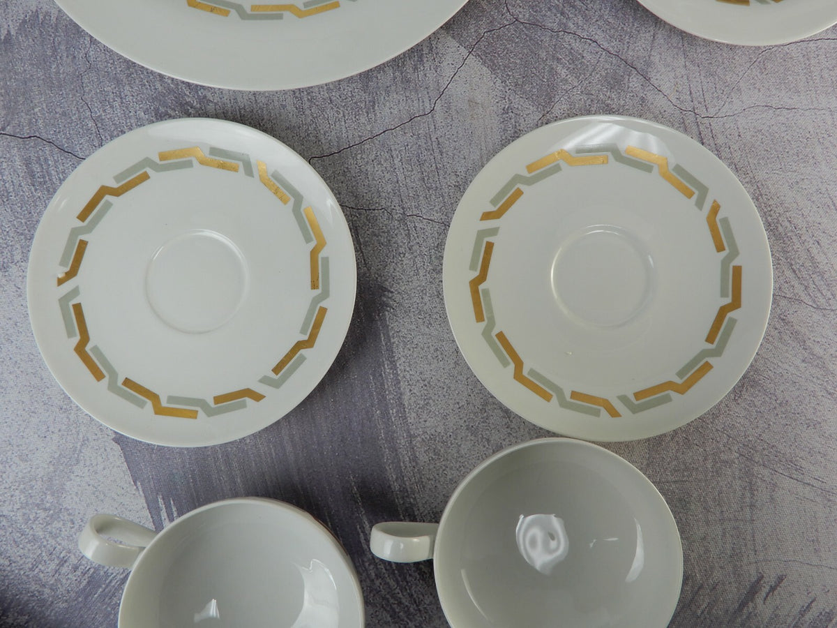 Vintage Iroquois Inheritance China GRECIAN GOLD 4 Piece Place Settings for 2