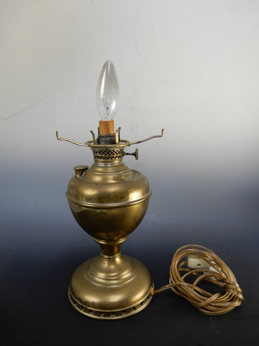 Antique 1800's Edward Miller Nickel Victorian Oil GWTW Lamp Converted Electric