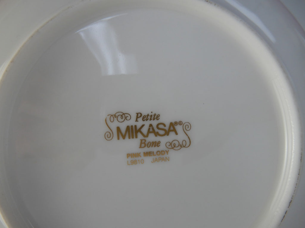 Two Serving Bowls of Petite Mikasa Bone Pink Melody L9810