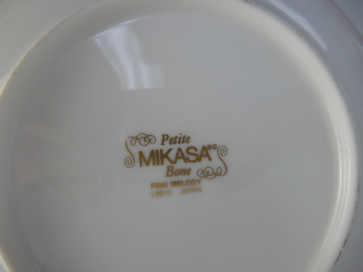 Two Serving Bowls of Petite Mikasa Bone Pink Melody L9810
