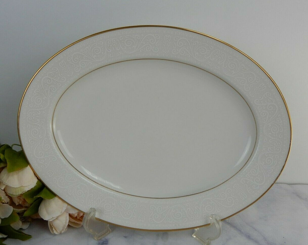 Porcelain Noritake Tulane 7562 Pattern Platter and Gravy Boat