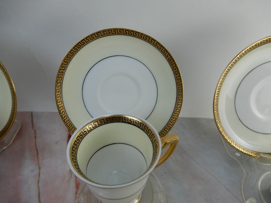Thomas Bavaria Demitasse Set of 6 Chocolate Cups & Saucers Greek Key Design