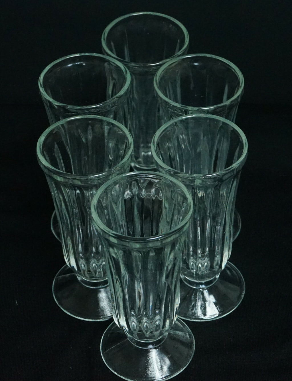 Set of  6 Glass Small Sundae Glasses Decorative Collection