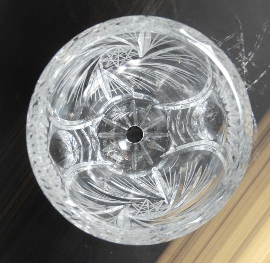 Vintage Hand Cut Heavy Pinwheel Starbust Lead Crystal Lamp Shade 1/2" Fitter