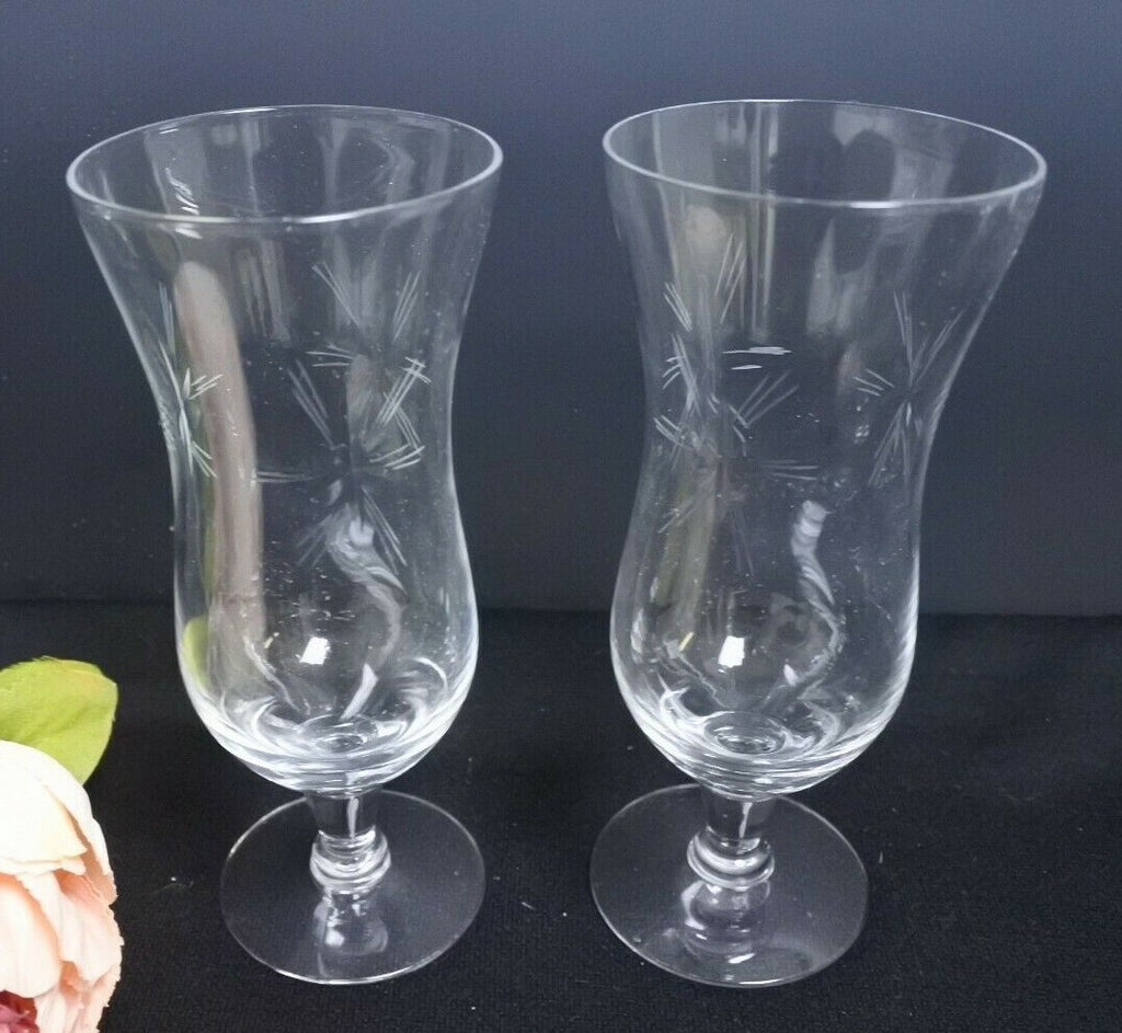 Pair Of Vintage Starburst Pattern Wine Goblets