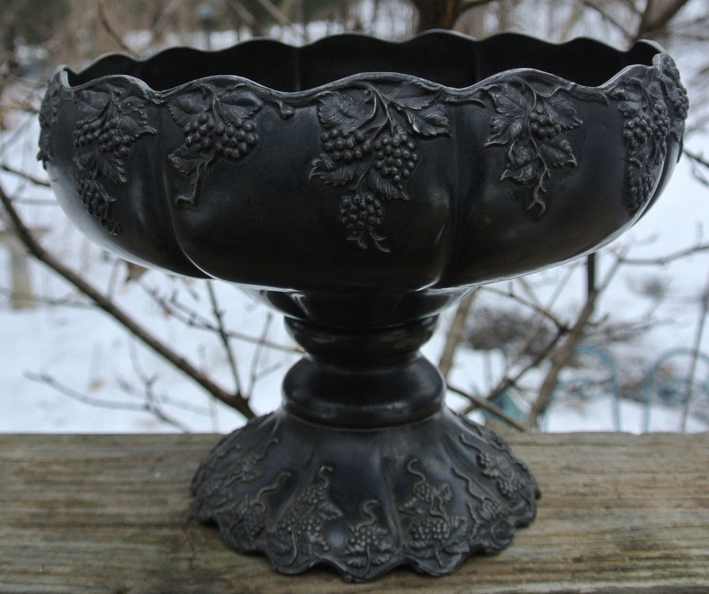 Vintage EGW & S Webster & Sons EPBM  20 0 Footed Fruit Bowl w/Embossed Grapes