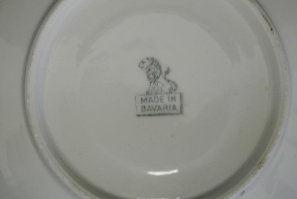 4 Vintage Lion Mark Made in Bavaria Green Cups & Saucers Decorated with Apples