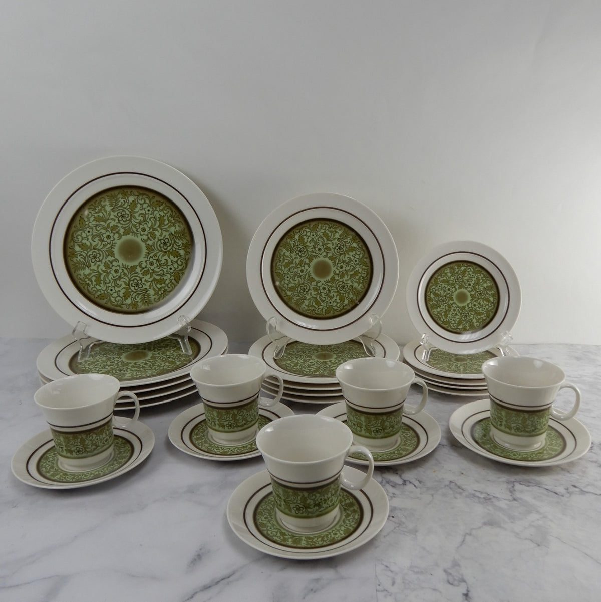 25 Pc 5-Piece 5 Place Setting Noritake Expression China Japan "Moon Valley" 7044