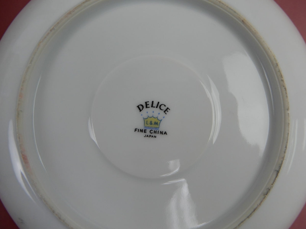 Vintage 35 Piece 5 Place Setting L & M China "DELICE" Pattern