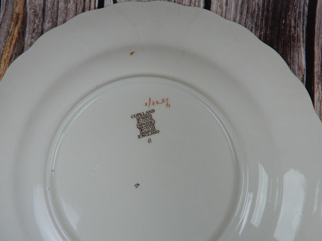 Set of 4 Copeland Spode Embossed Daisy Signed ALDEN Pattern 9 1/4" Lunch Plates