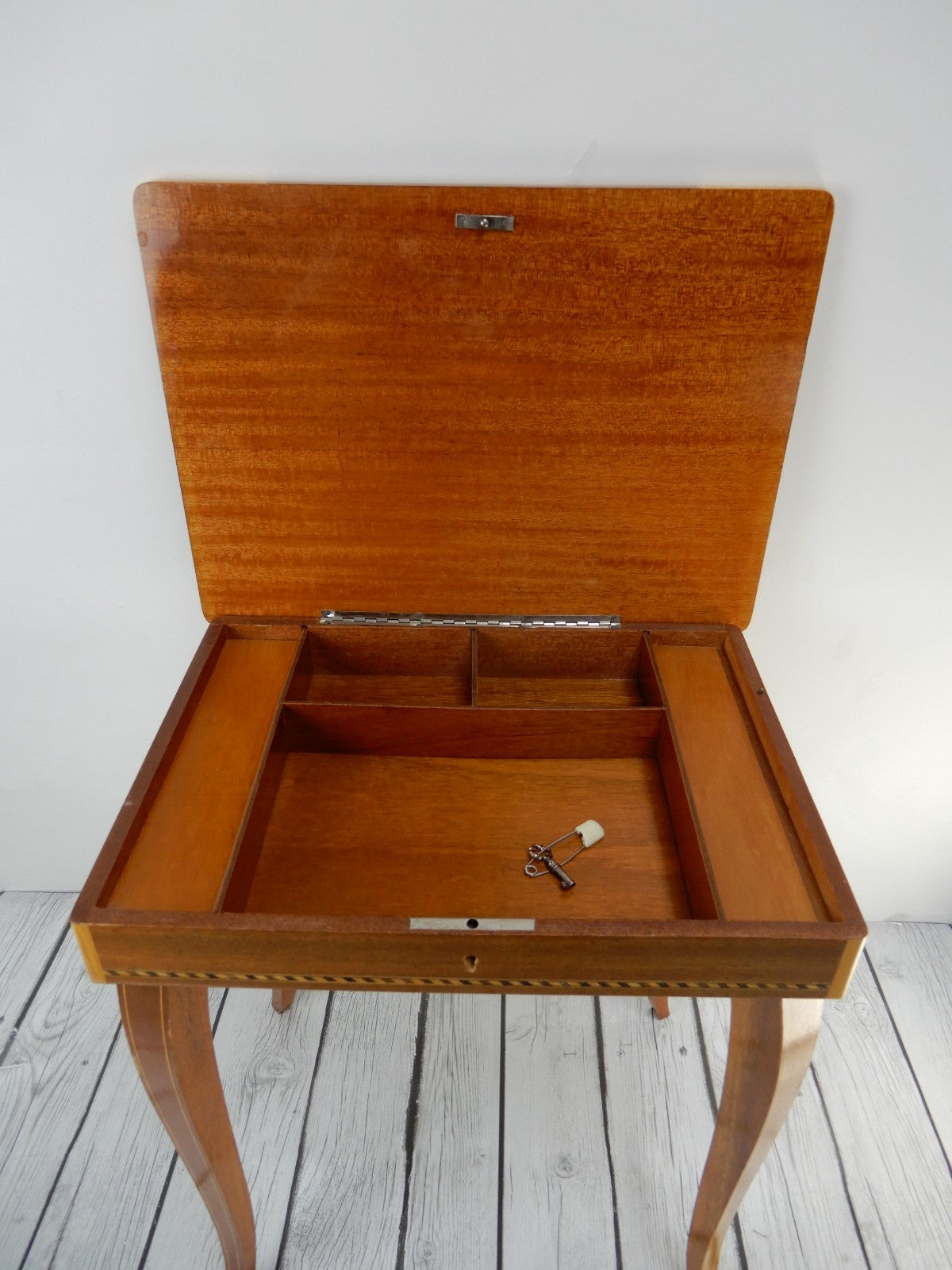 Reuge Vintage Music Box Table Jewelry Box with Dr Zhivago Laras Theme