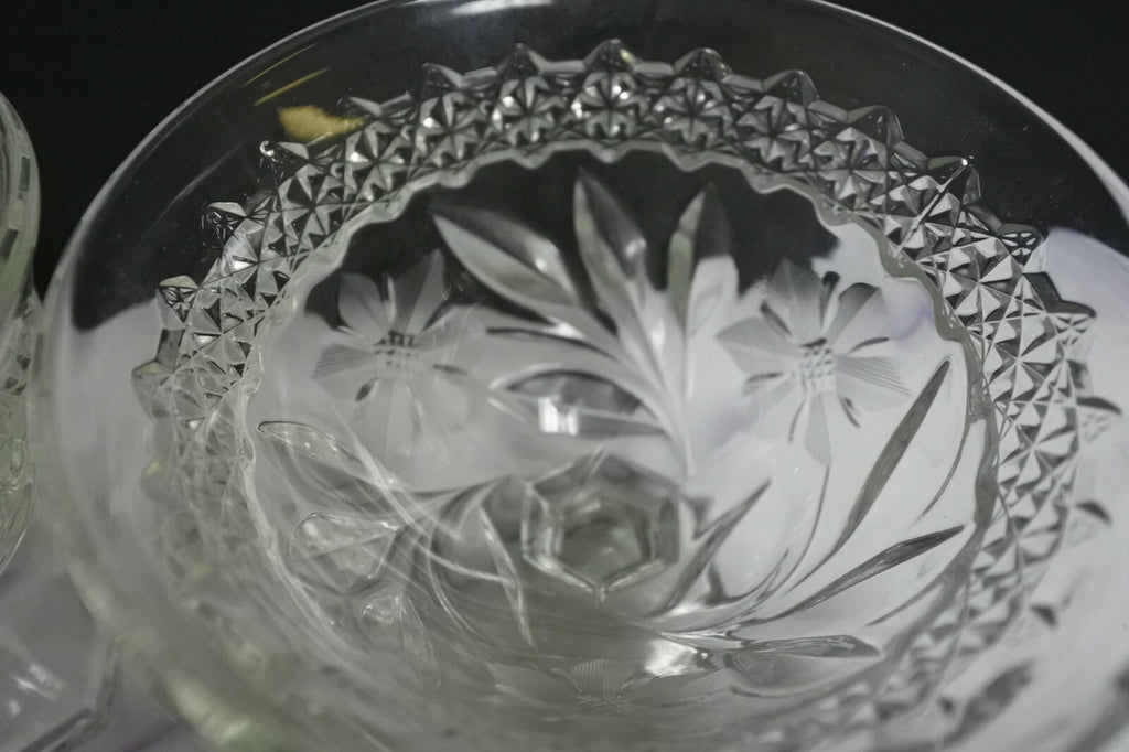 Lot Of 5 Mckee Footed Pressed Glass sherbet glasses With Etched Daisies