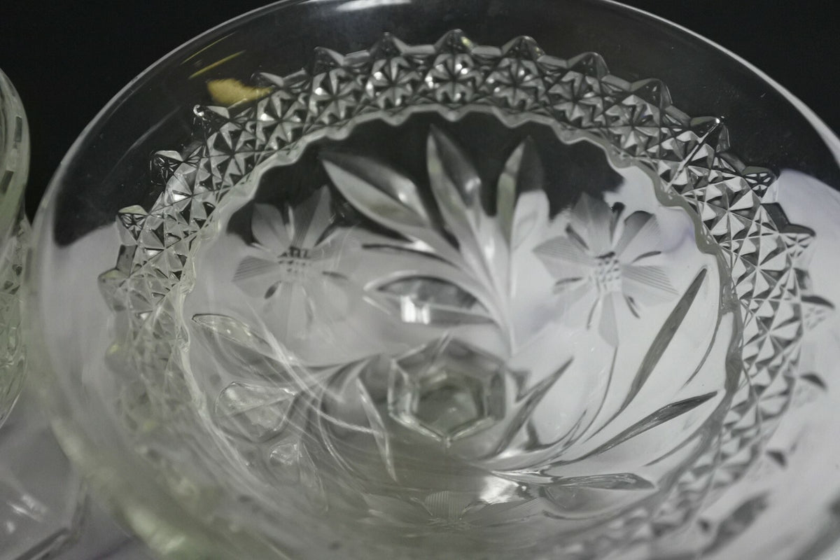 Lot Of 5 Mckee Footed Pressed Glass sherbet glasses With Etched Daisies