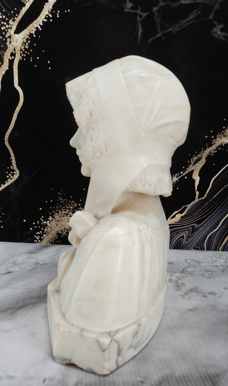 Alabaster Marble Bust Statue Young Woman Signed Stiaccini Florence Italy 10.5"H