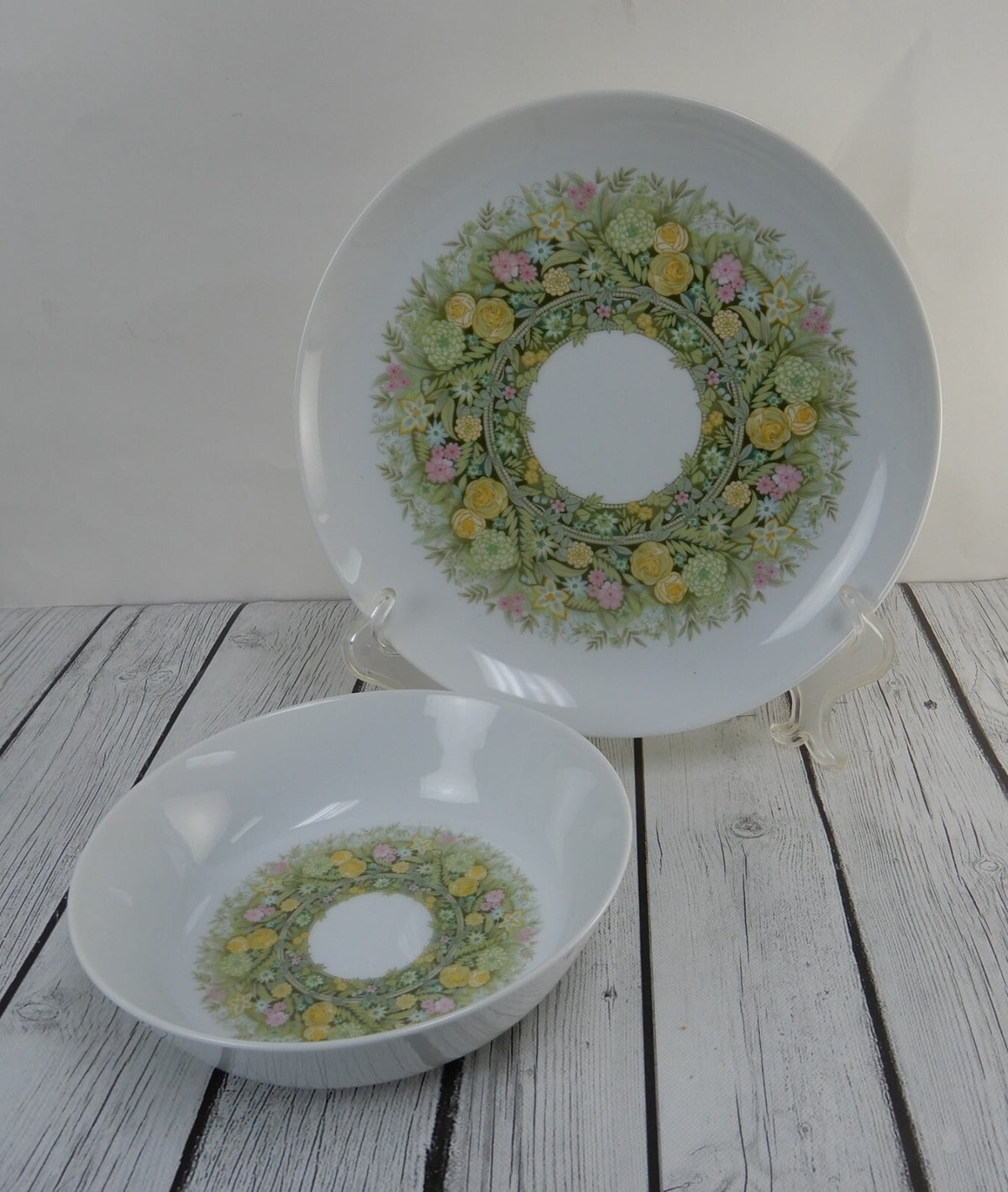Noritake Younger Image "BIMINI" 6923 Pattern Chop Plate,Round Bowl