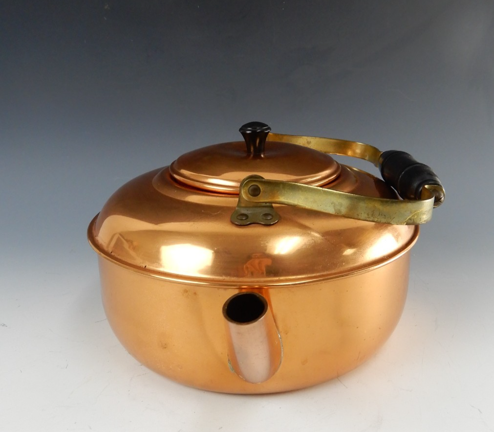 Vintage  Coppercraft Guild Copper & Brass Tea Pot / Kettle