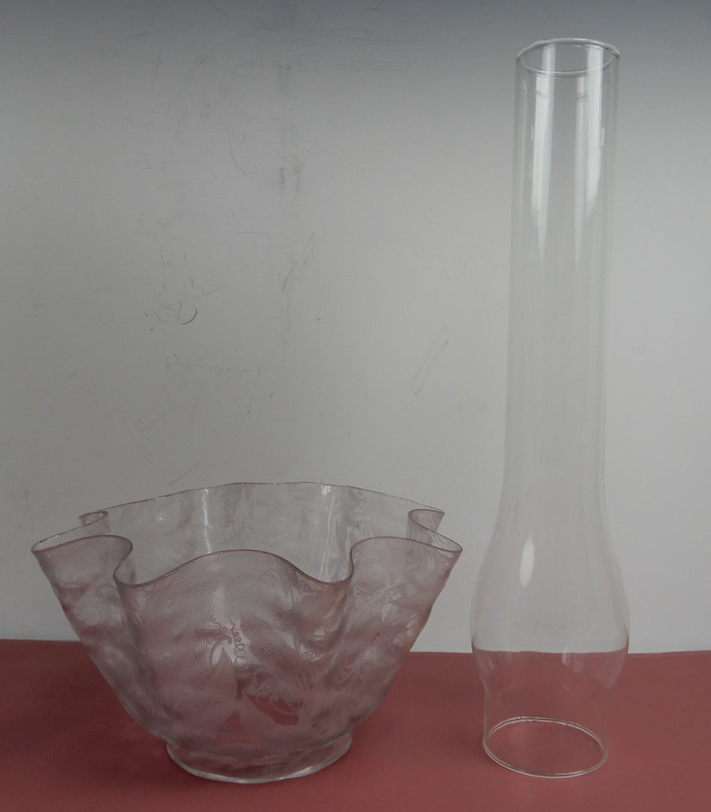 Circa 1900-1905 Pittsburgh Regal Iris Parlor Electrified Lamp w/mismatched shade
