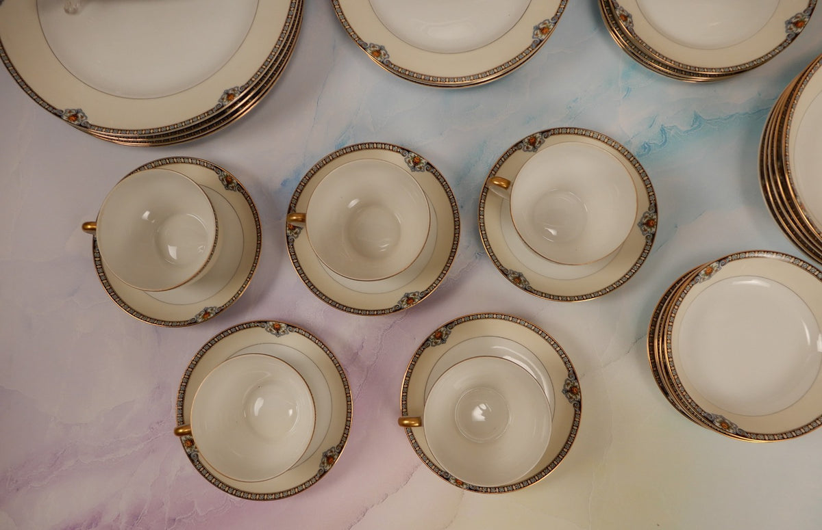 35 Pc  7-Piece 5 Place Setting Noritake Morimura Japan Shirley Pattern