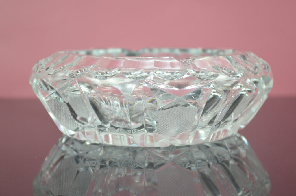 Vintage Clear Cut Crystal Star and Criss Cross Astray