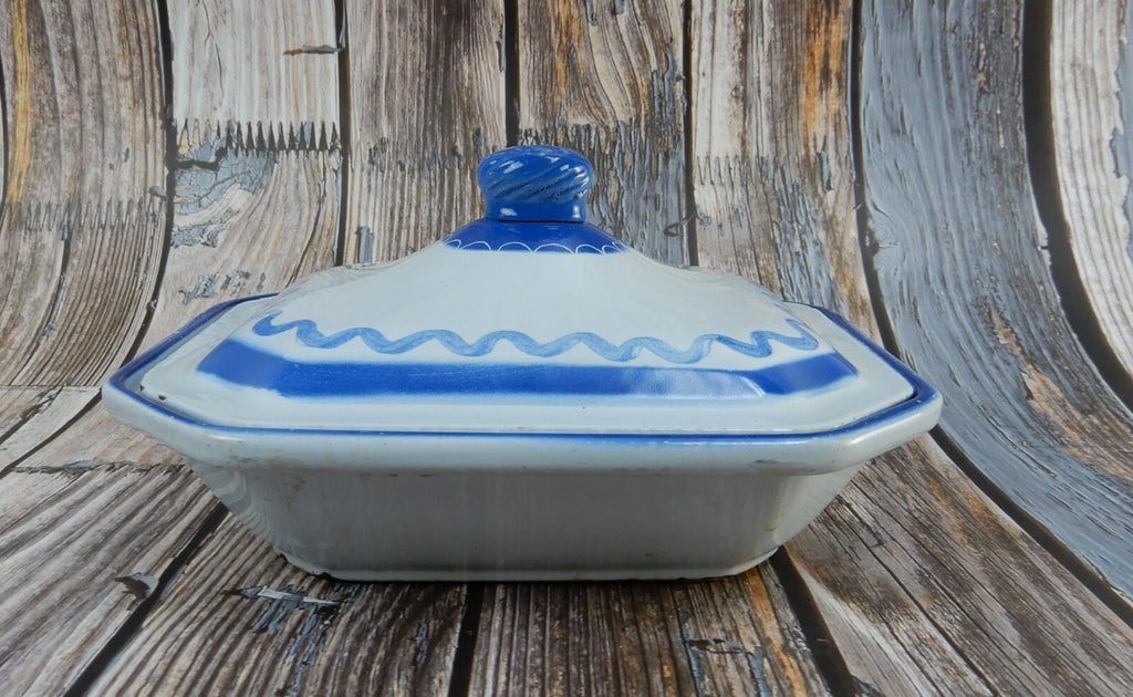 Made in Sweden Klafrestrom C1 White w/ Blue Rims Enamel Cast Iron  Casserole