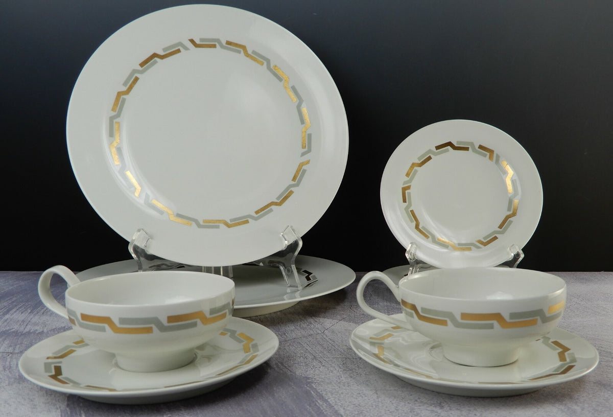 Vintage Iroquois Inheritance China GRECIAN GOLD 4 Piece Place Settings for 2