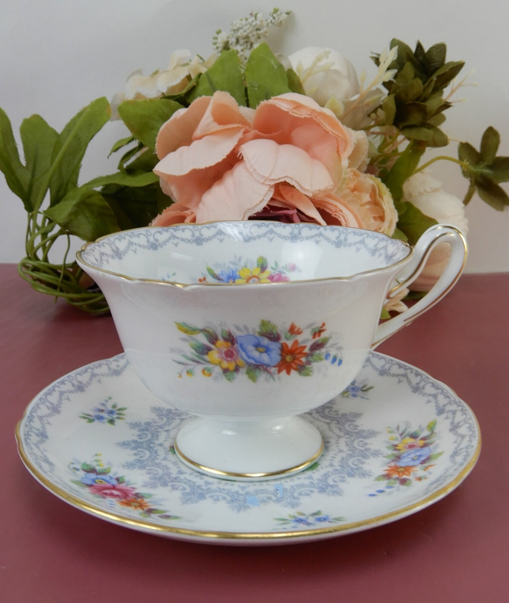 Vintage Shelley "Crochet " 13302 Pattern Tea Cup & Saucer